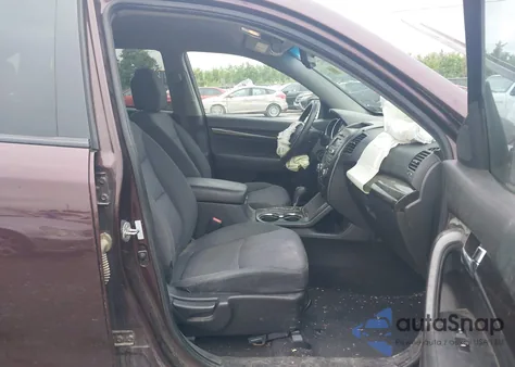 2012 Kia Sorento Lx z USA, uszkodzony, nr VIN 5XYKTDA60CG305815